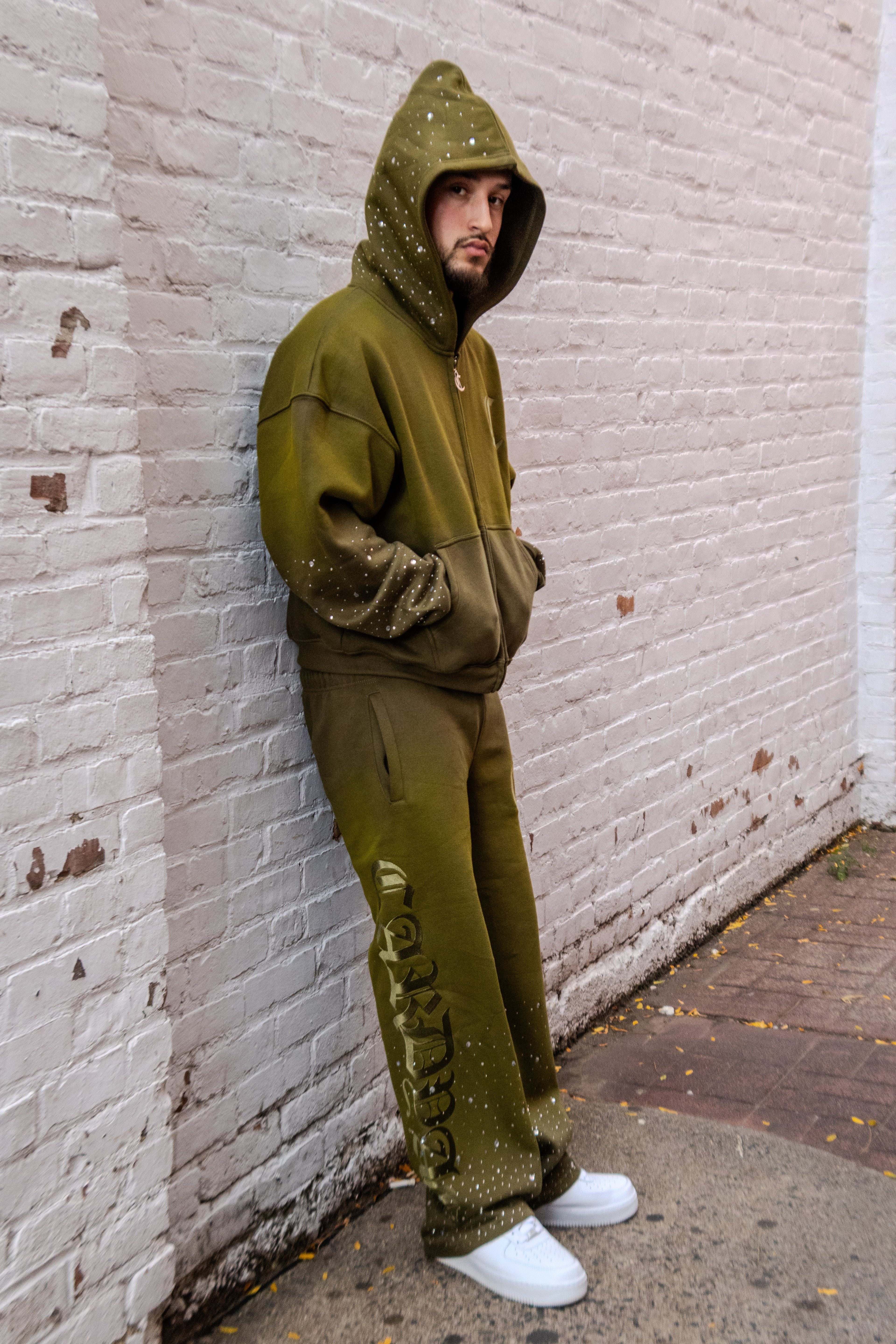 CARDYAE “VVS” ZIP UP